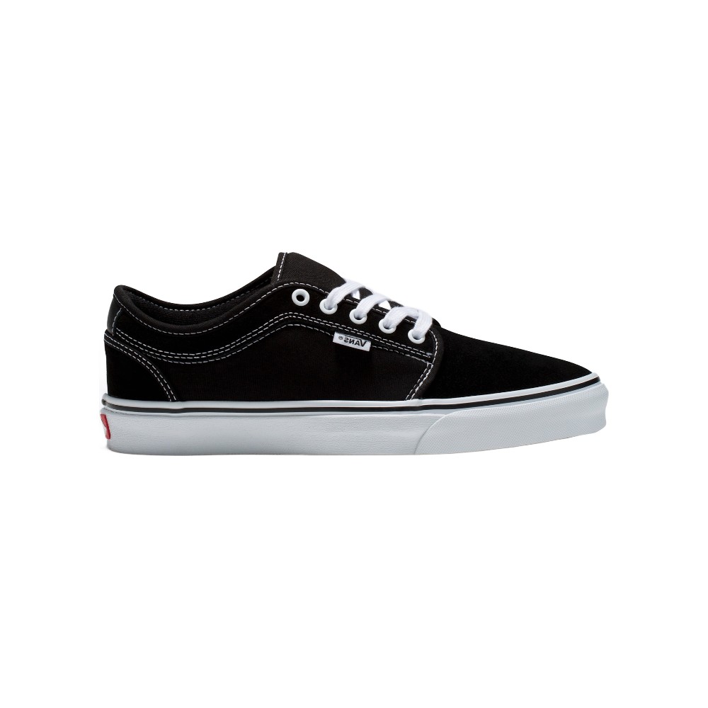 mp5-chukbw-1 Vans Chukka Low – Black/White